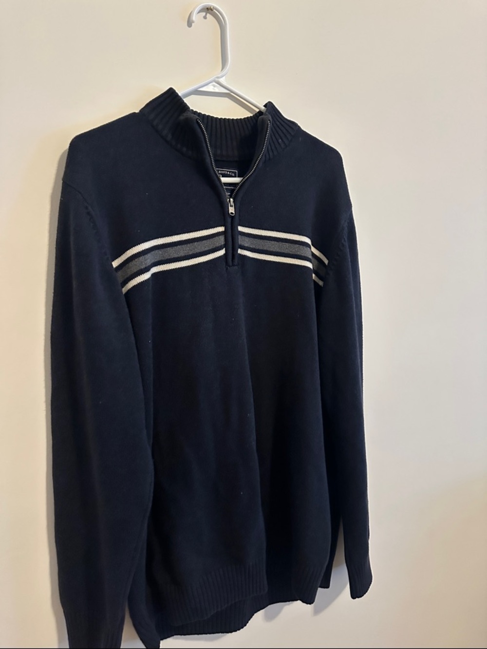G.H. Bass & Co. Navy Quarter-Zip Sweater with White and Gray Stripes